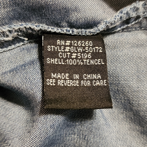 Velvet Heart Denim Cold Shoulder Dress - Picture 11 of 16